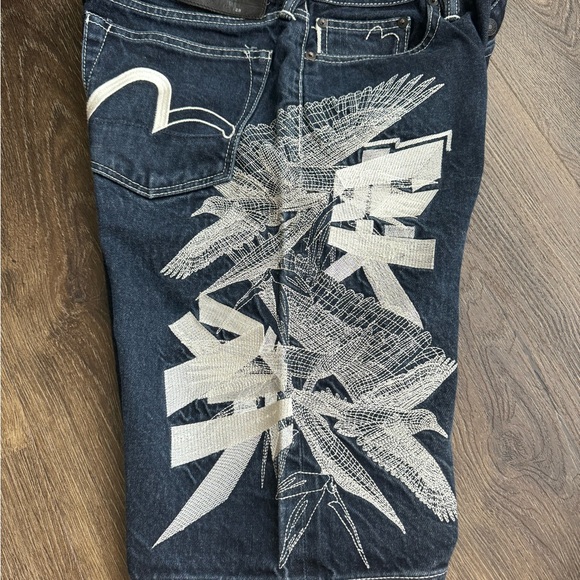 EVISU Designer Denim Japan. RARE AUTHENTIC EVISU denim shorts. Embroidered bird - Picture 13 of 14